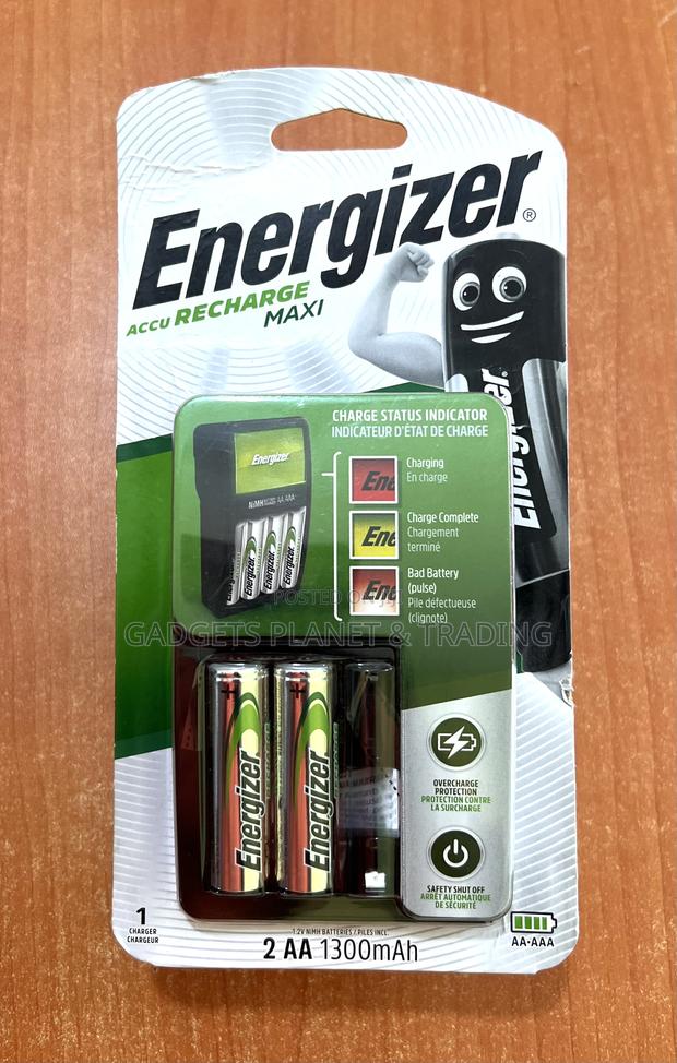 Energizer Maxi Recharge 4way Charger With 2pcs of Aa Battery · Photo 1