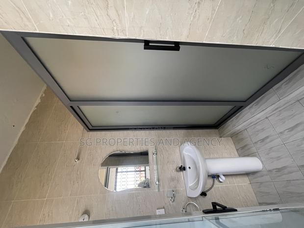 3bdrm Apartment in Batsonaa, Spintex for rent · Photo 5