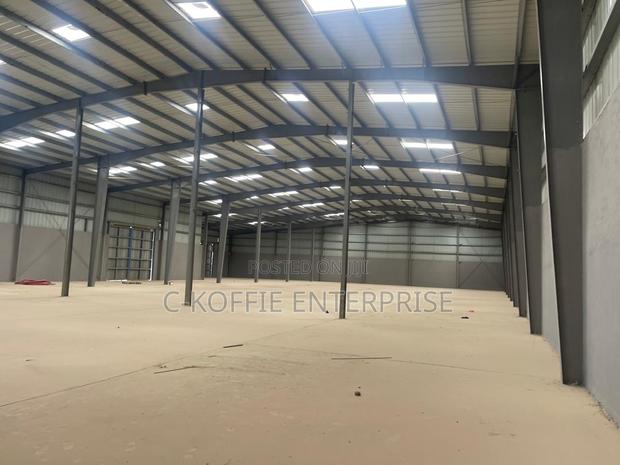 1000 SQM Warehouse at Tema for Rent · Photo 2