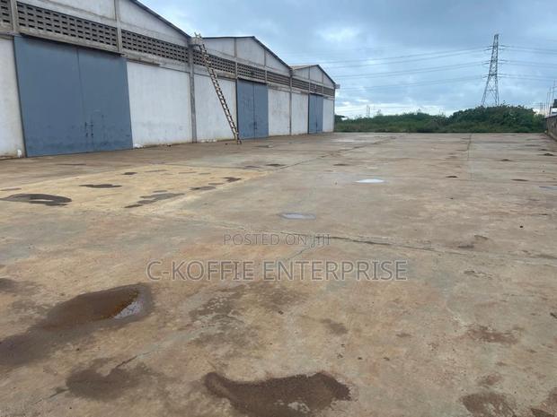 1000 SQM Warehouse at Tema for Rent · Photo 4