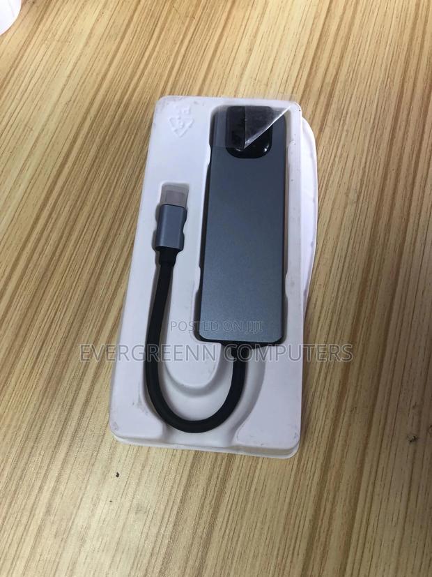 Type C to USB Hub/Converter · Photo 4