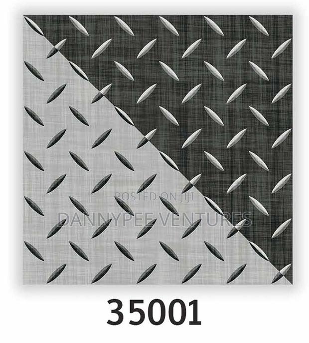 Indian Compound Outside Tiles · Photo 1