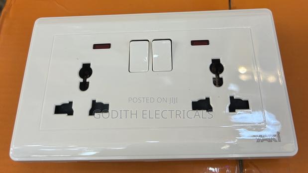 13A Multi Double Socket · Photo 1