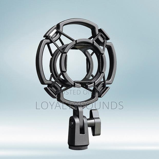 Plastic Mic Holder · Photo 1