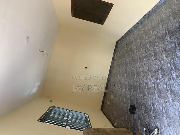 1bdrm Apartment in Jayreal Estate., Kasoa for rent · Photo 1