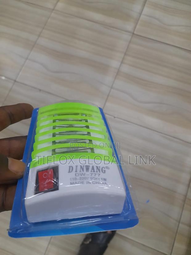 Electric Mosquito Killer · Photo 3