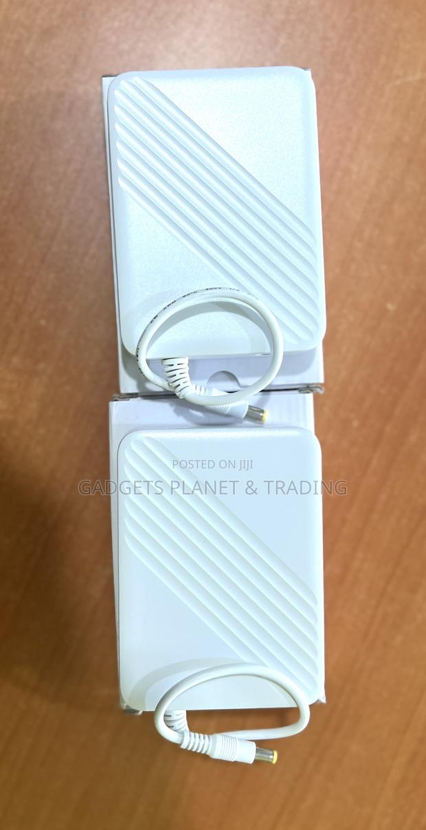 Uninterruptible Power Supply for Routers 12V 2A - ZLT UPS100 · Photo 5