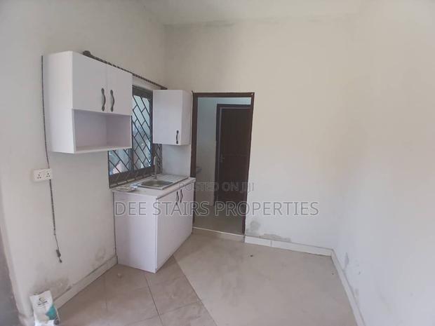 1bdrm Apartment in Teshie Greda Estate, Manet Junction for rent · Photo 5