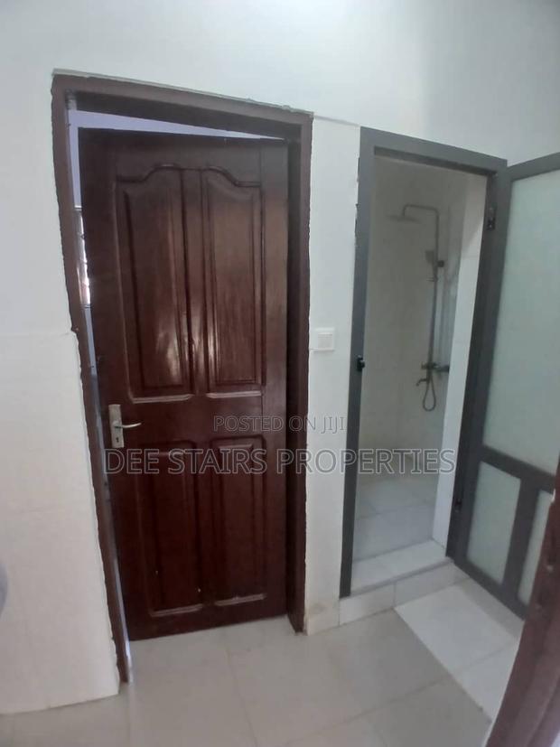 1bdrm Apartment in Teshie Greda Estate, Manet Junction for rent · Photo 3