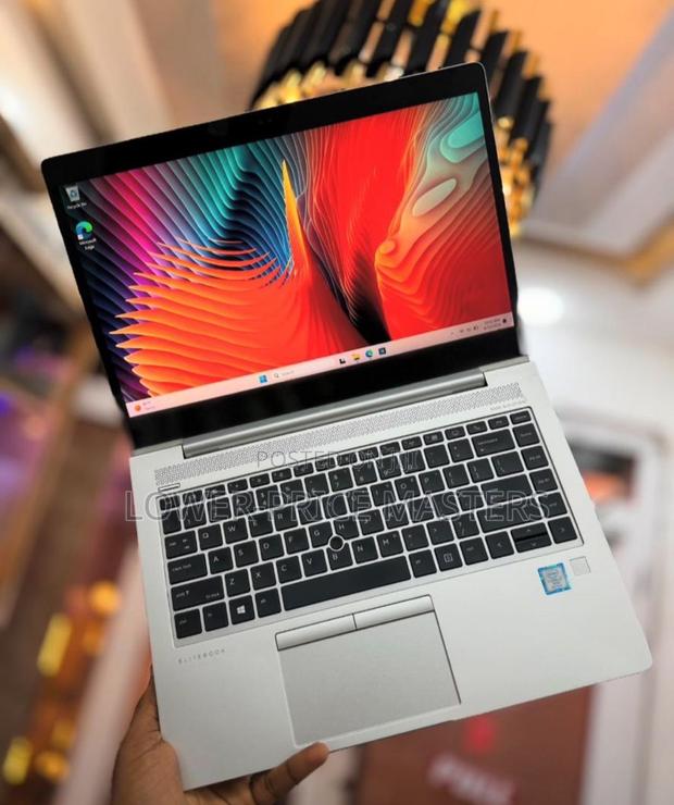 New Laptop HP EliteBook 830 G6 8GB Intel Core I5 SSD 256GB · Photo 2