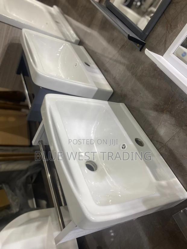 Mini Cabinet Basin · Photo 2