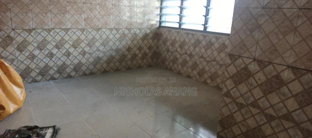 1bdrm Apartment in Dorns Properties, New Town for rent · Photo 5