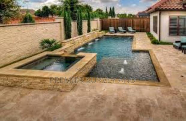 Quality Pool Construction · Photo 4