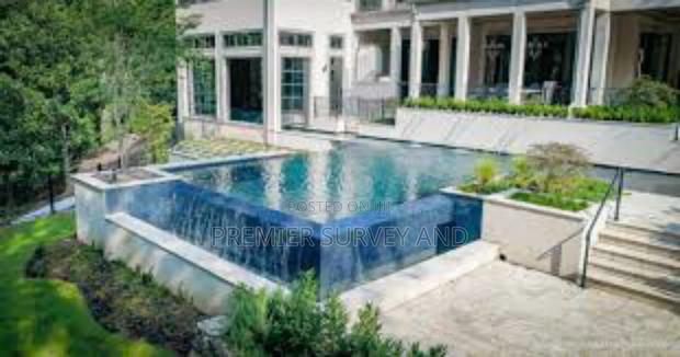 Quality Pool Construction · Photo 8