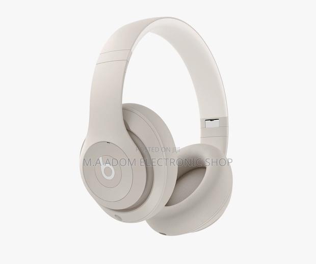 Beats Studio Pro · Photo 1