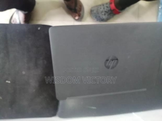 New Laptop HP 14-Dq1088wm 8GB Intel Core I5 HDD 320GB · Photo 3