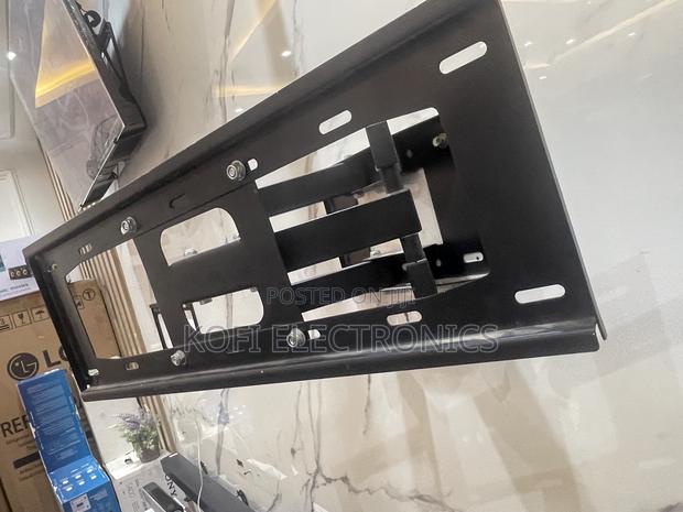 Flexible Heavy Duty Swivel Tv Mount for 40''- 80 · Photo 2