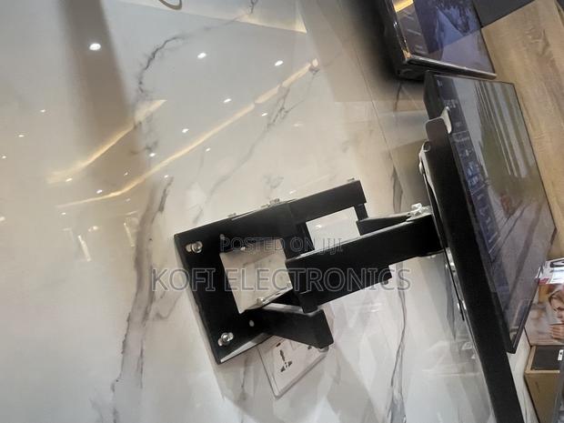 Installation Friendly Swivel TV Mount for 40''- 80” · Photo 2