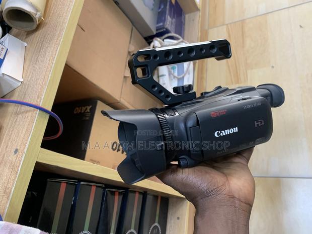 Canon G40 Video Camera for the Church Studio · Photo 2