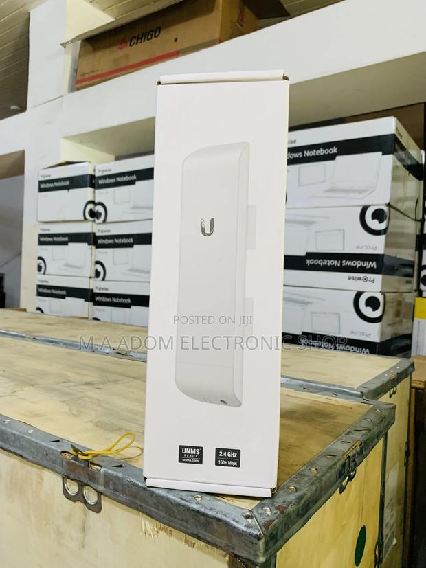 Nano Station M2 Indoor/Outdoor Wireless CPE · Photo 2