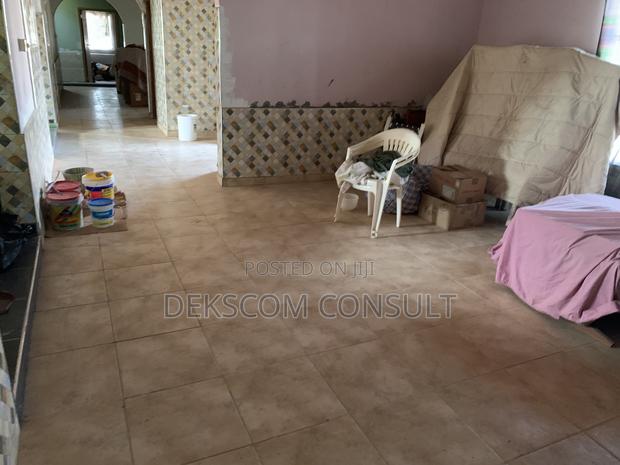 House for Sale · Photo 8