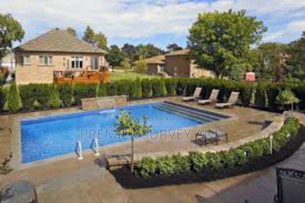 Quality Pool Construction · Photo 7