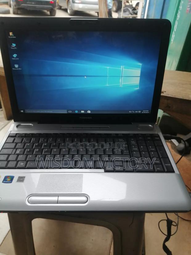 New Laptop Toshiba Satellite C665 4GB Intel HDD 250GB · Photo 1