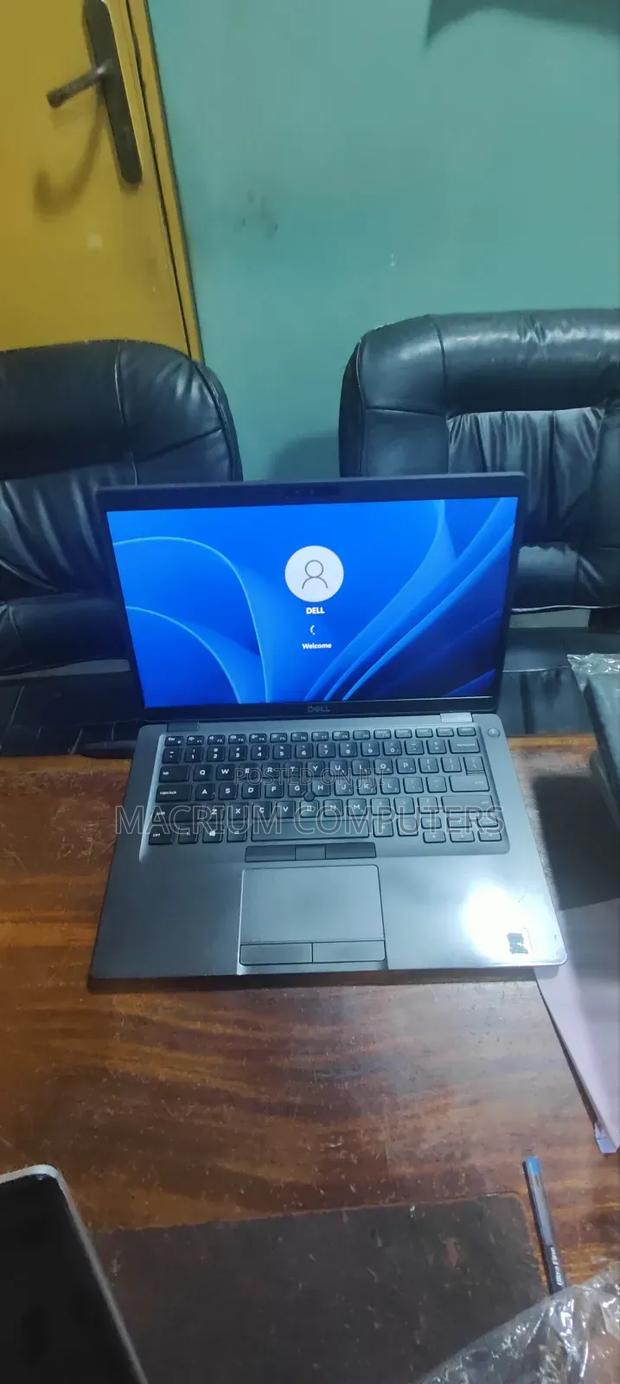 Laptop Dell Latitude 5400 8GB Intel Core I5 SSD 256GB · Photo 2