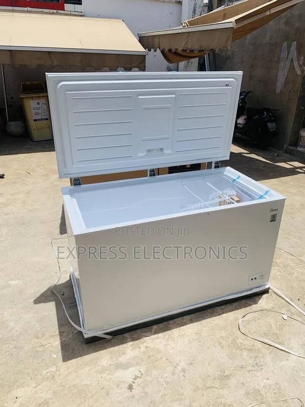 Place Your Order for 418l Chest Freezer Single Door Midea · Photo 1