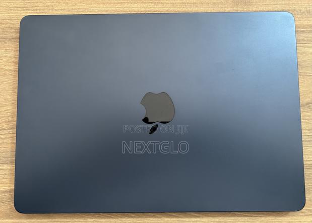 Macbook Air M2 Screen · Photo 2