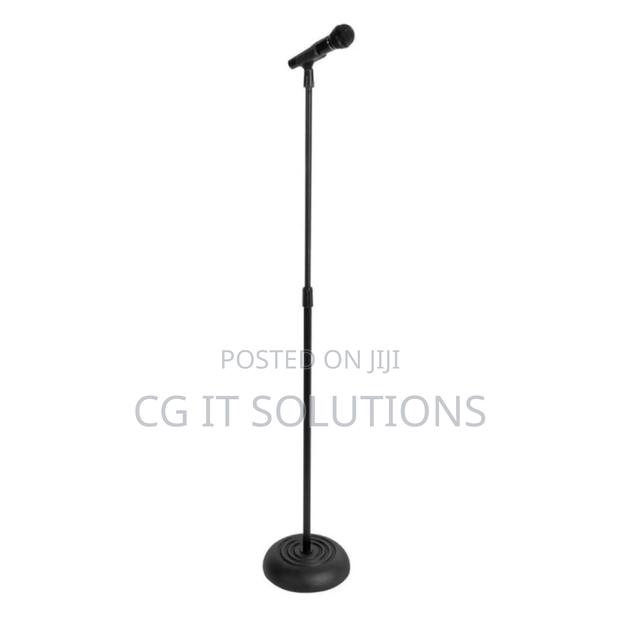 Round Base Straight Microphone Stand