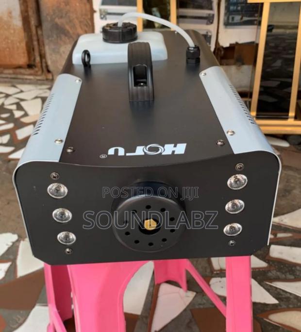2000watt Fog Machine (HOLU) · Photo 1