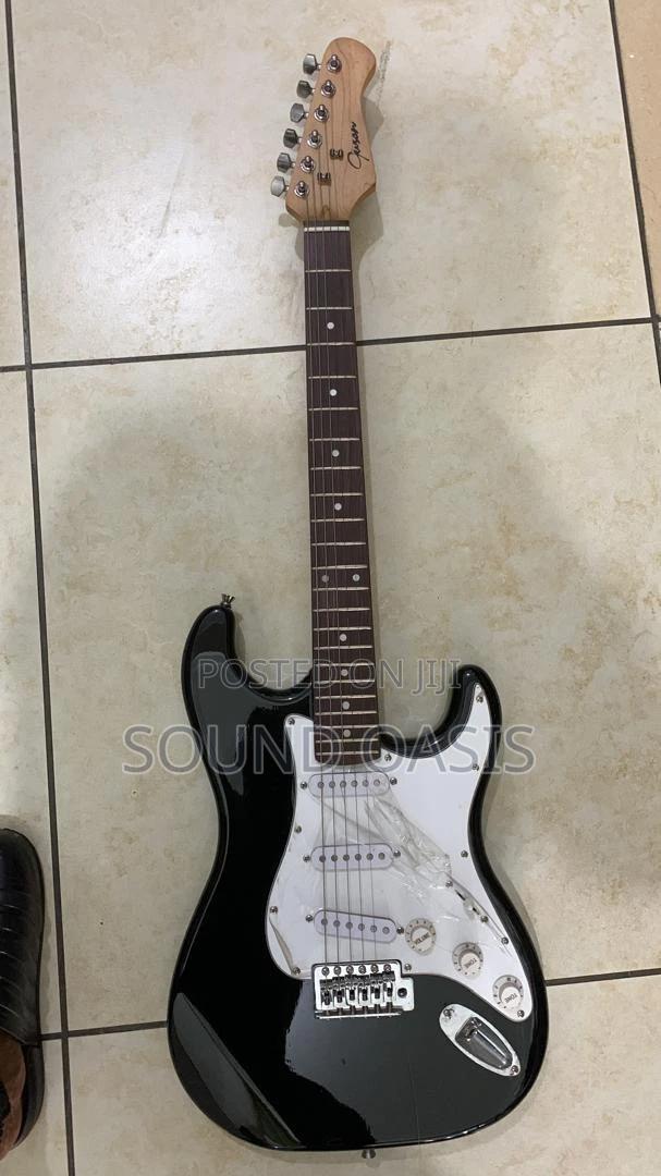 Givison Lead Guitar · Photo 1