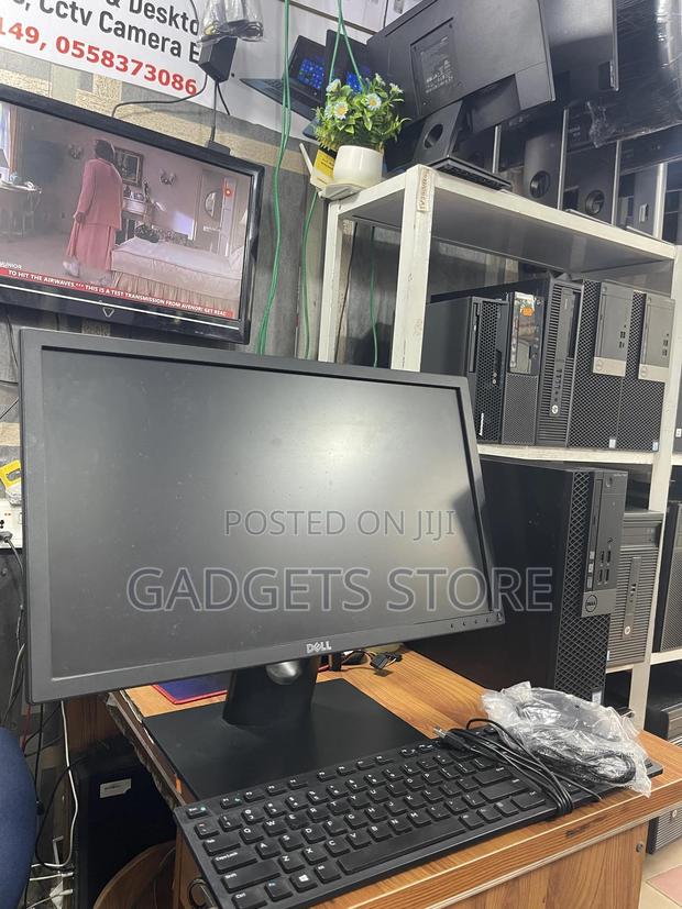 Desktop Computer Dell OptiPlex 7040 16GB Intel Core I7 HDD 500GB · Photo 1