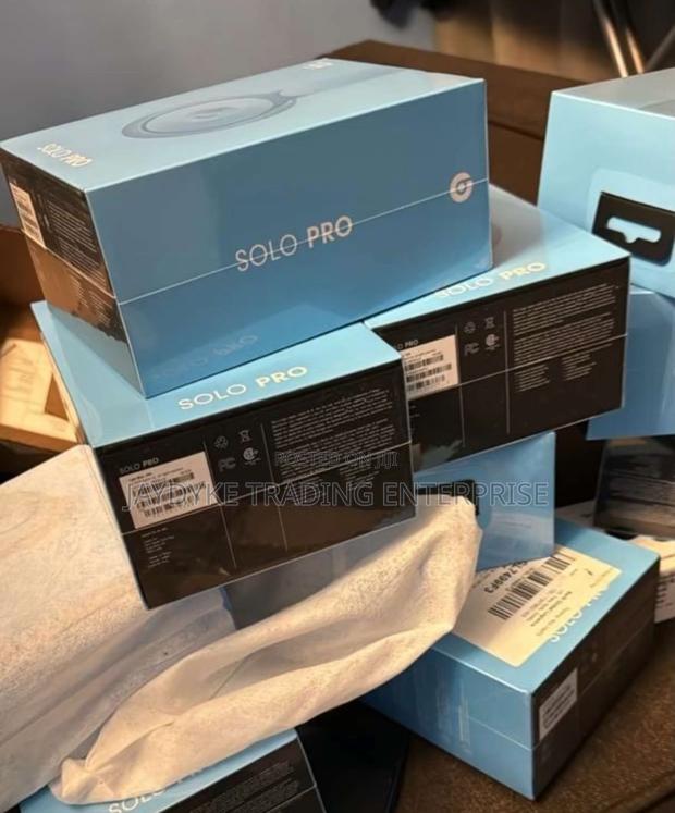 Beats by Dre Solo Pro · Photo 2