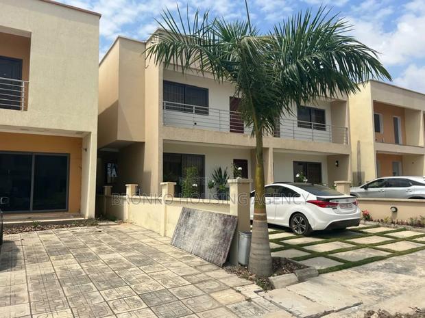 3bdrm Townhouse / Terrace in Bronko Housing, Spintex for rent · Photo 1
