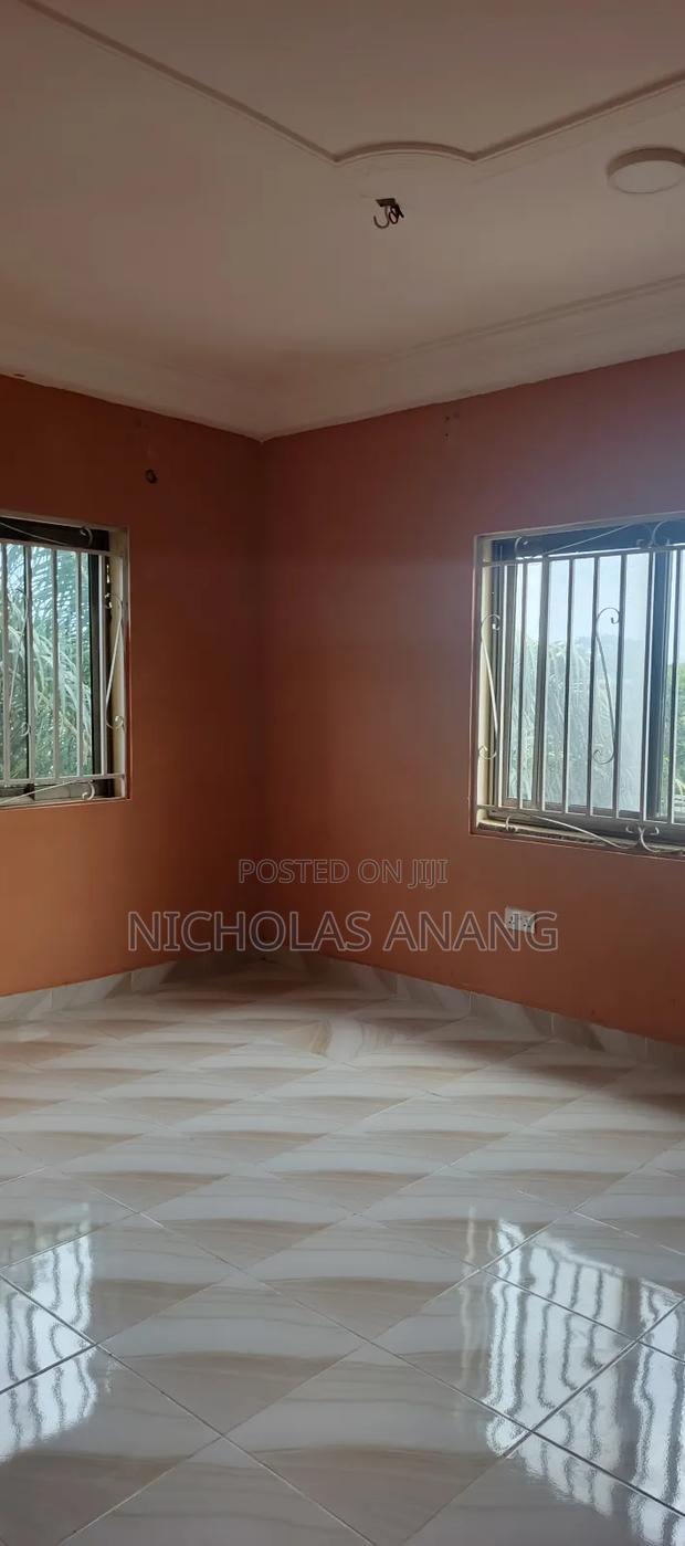 1bdrm Apartment in The Dorns Properties, New Town for rent · Photo 3