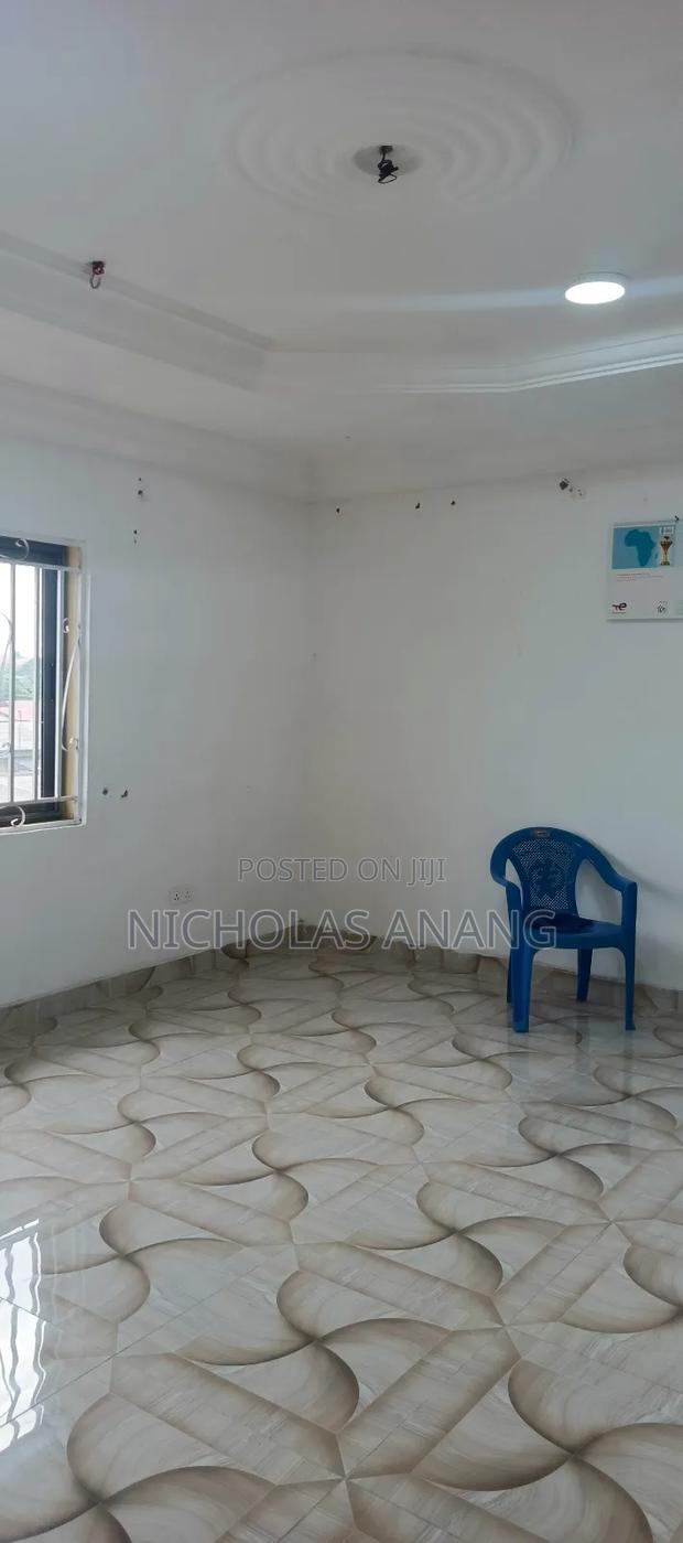 1bdrm Apartment in The Dorns Properties, New Town for rent · Photo 4
