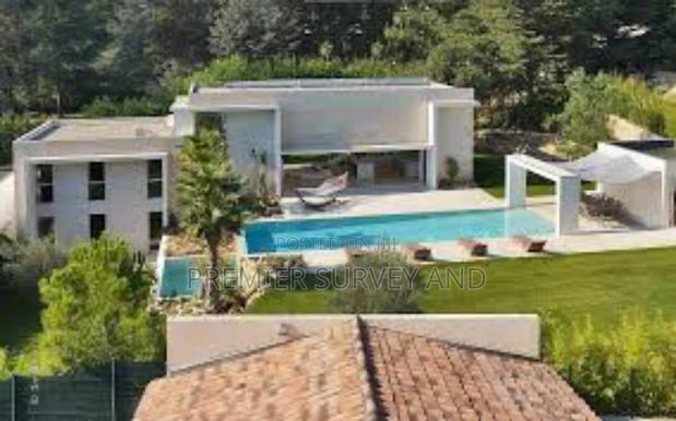 Quality Pool Construction · Photo 2