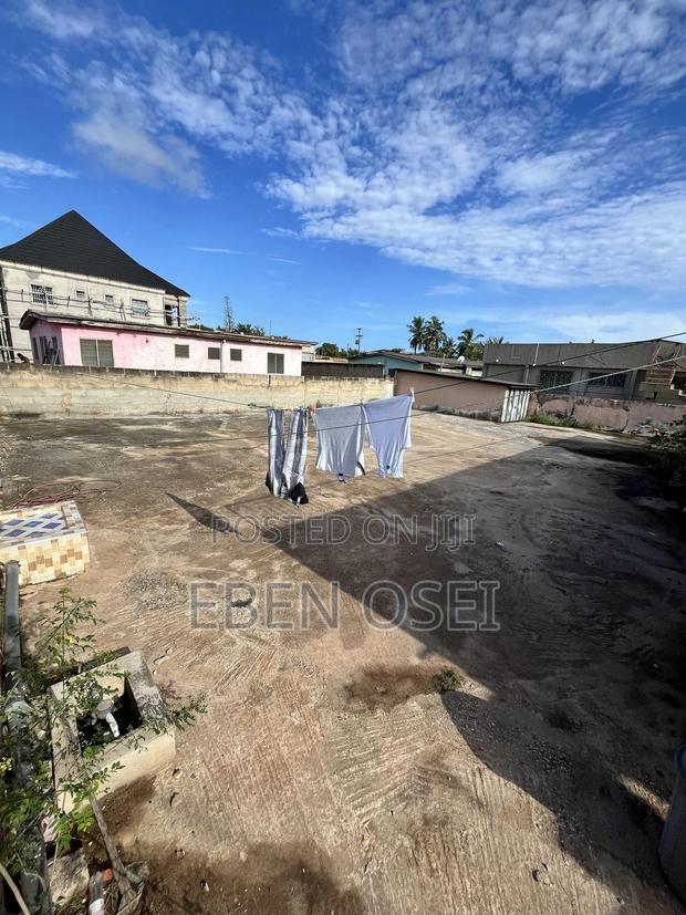 Land for Sale at Dansoman · Photo 2