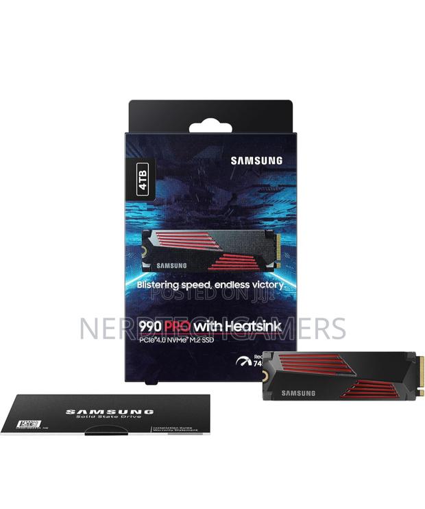 Samsung 990 Pro SSD 4tb Pcie 4.0 M.2 2280 Internal SSD · Photo 2