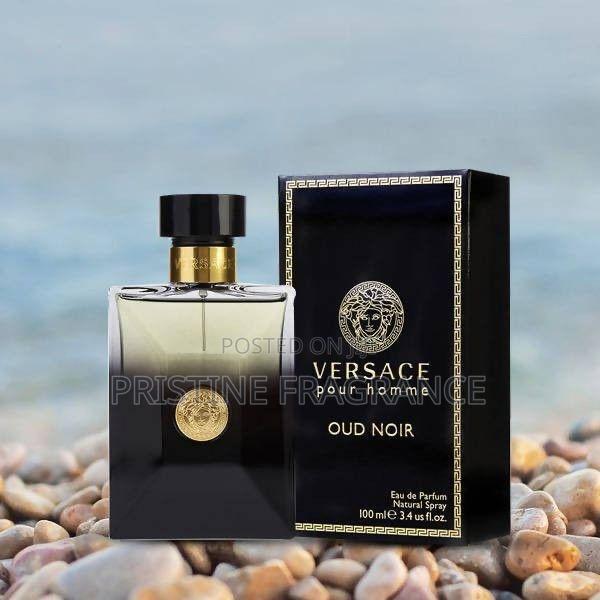 Versace Pour Homme Oud Noir · Photo 1