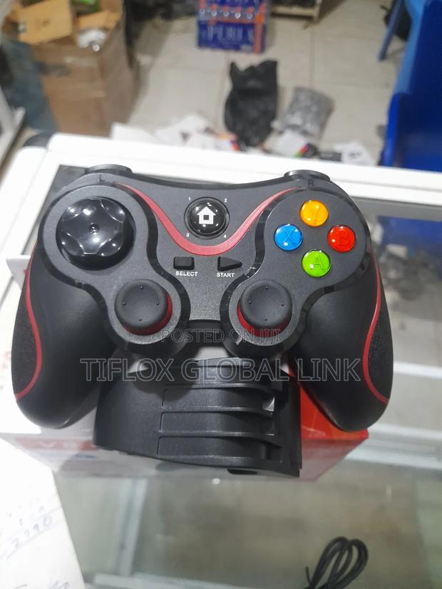 Phone Game Pad V8 · Photo 2