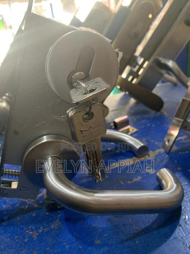 Separate Locks · Photo 3