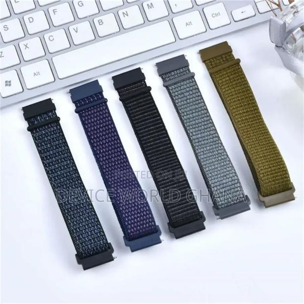 Nylon Crested Strap for Samsung Watch Huawei Oriamo Etc · Photo 1