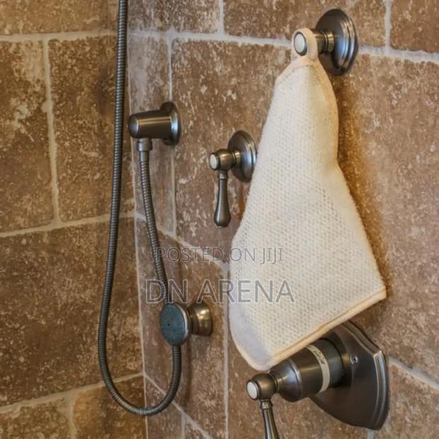 Dual-Sided Exfoliating Washcloths 9.9 Inch X 9.9 Inch 3 Pack · Photo 3