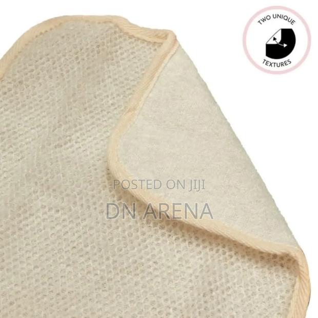 Dual-Sided Exfoliating Washcloths 9.9 Inch X 9.9 Inch 3 Pack · Photo 4