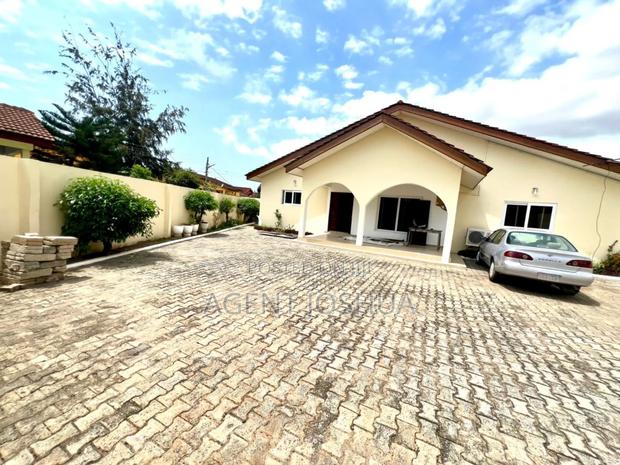 3bdrm House in Manet Court Estate, Airport Residential Area for rent · Photo 1
