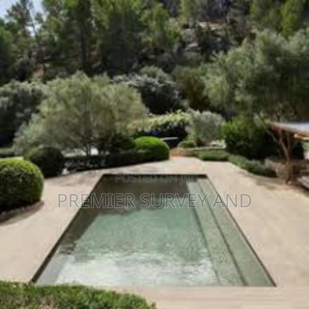 Quality Pool Construction · Photo 3