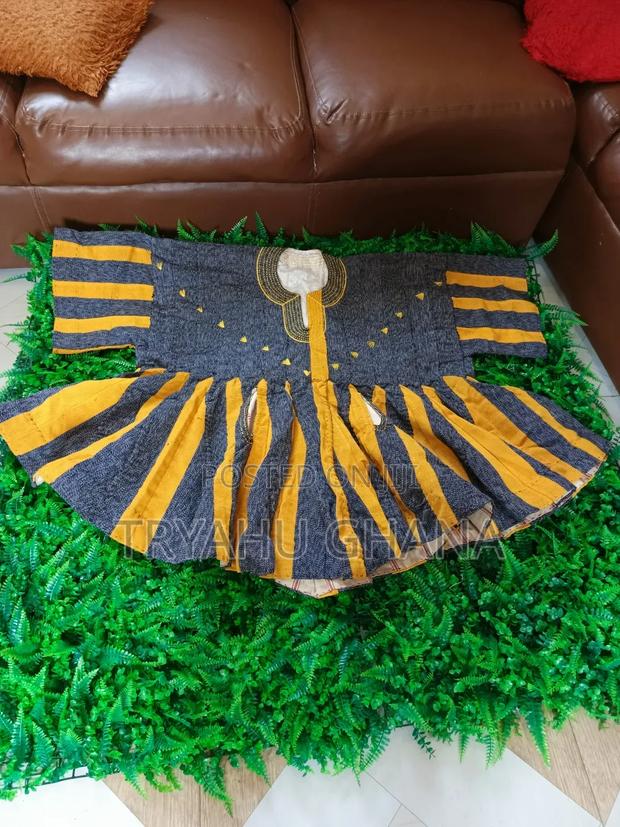 Best Deal For Original Ghanaian Handmade Smocks For Sale · Photo 4